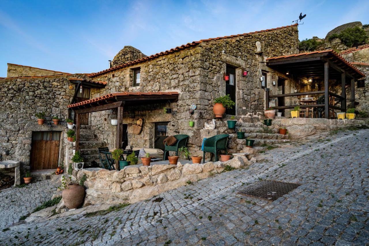 Old House Hotel Monsanto Exterior foto